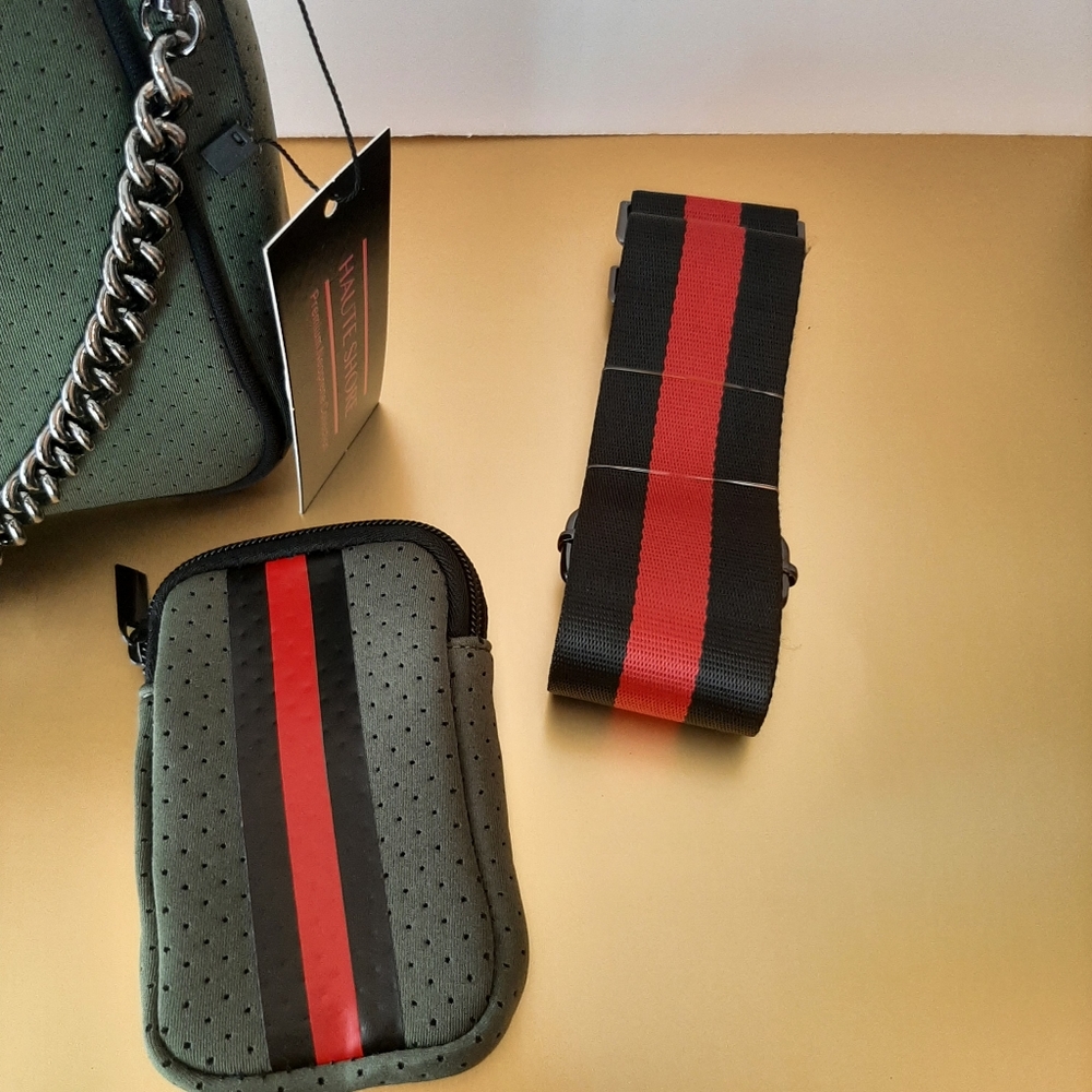 Haute Shore Blair Avenue Neoprene Crossbody Bag Premium Neoprene Collection - Picture 15 of 16
